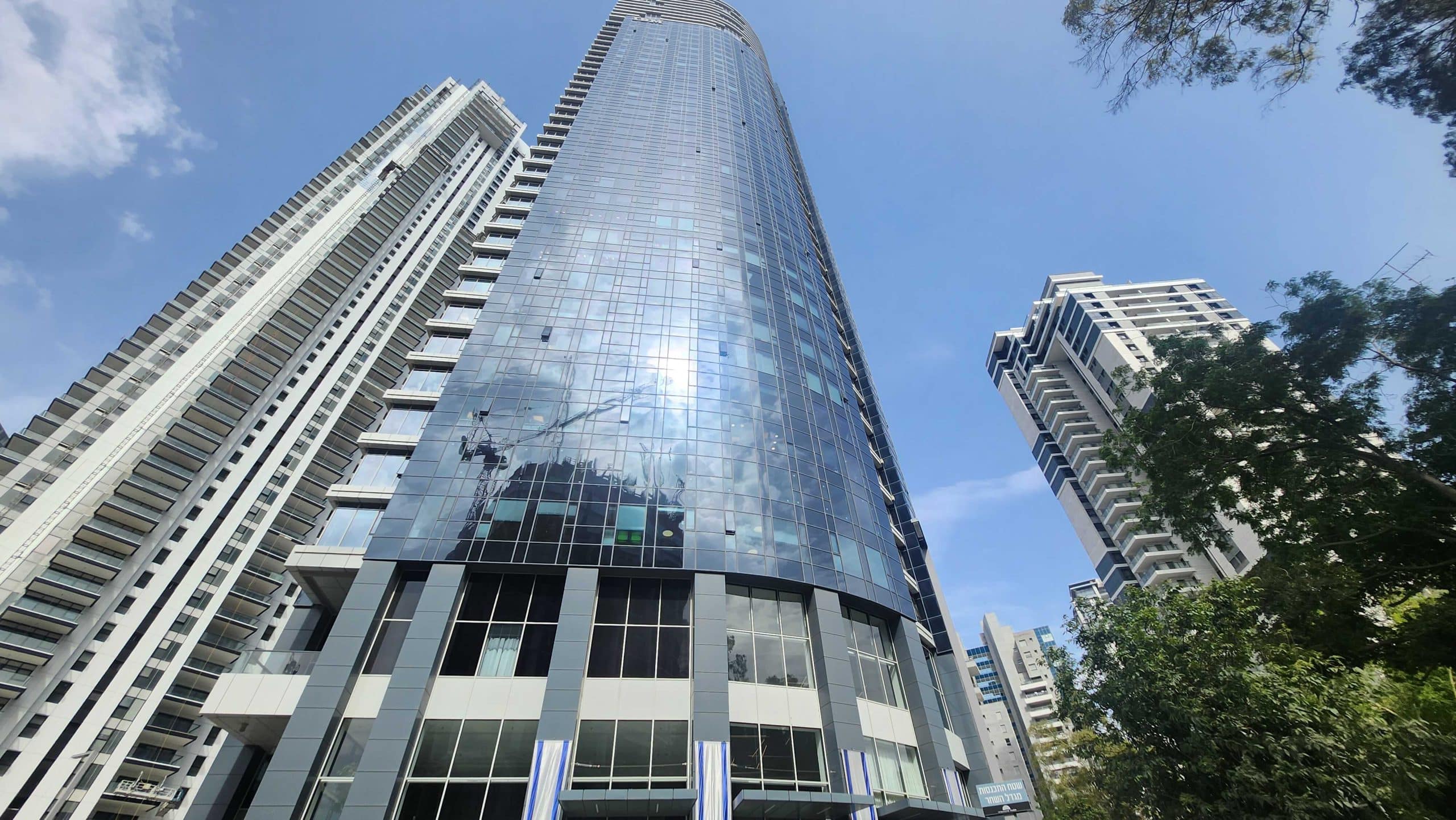 משרדים להשכרה במגדל השחר